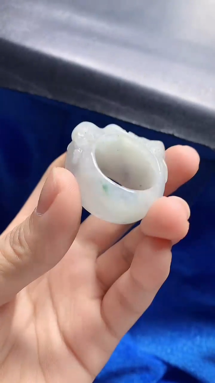 颈饰未镶嵌翡翠天然缅甸a货翡翠20.3