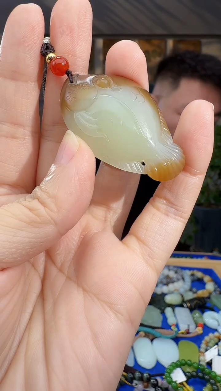 未镶嵌和田玉挂件拍一发一