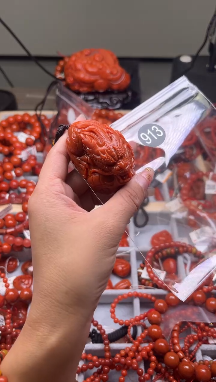 【闪购商品】南红玛瑙珠宝奇石未镶嵌913