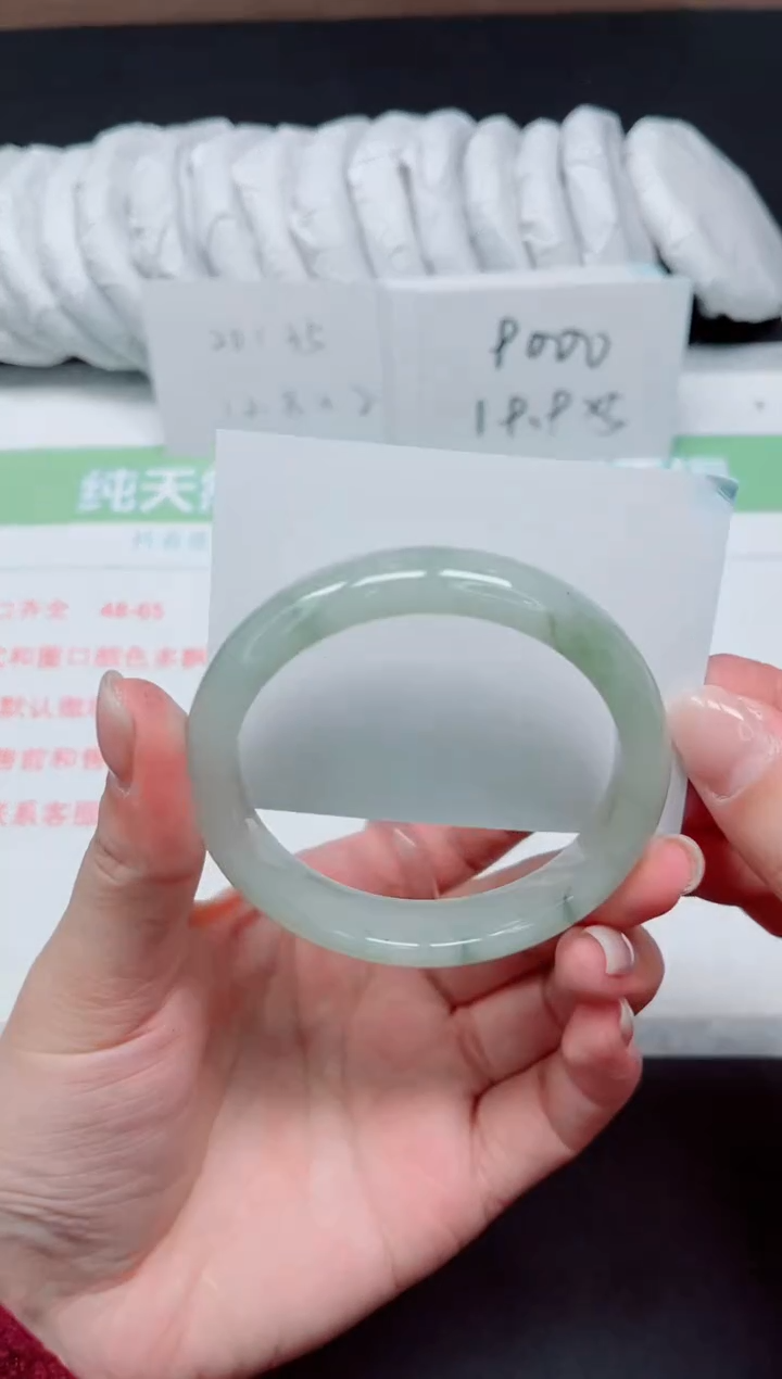 【闪购商品】石英质玉手镯未镶嵌566-56.3