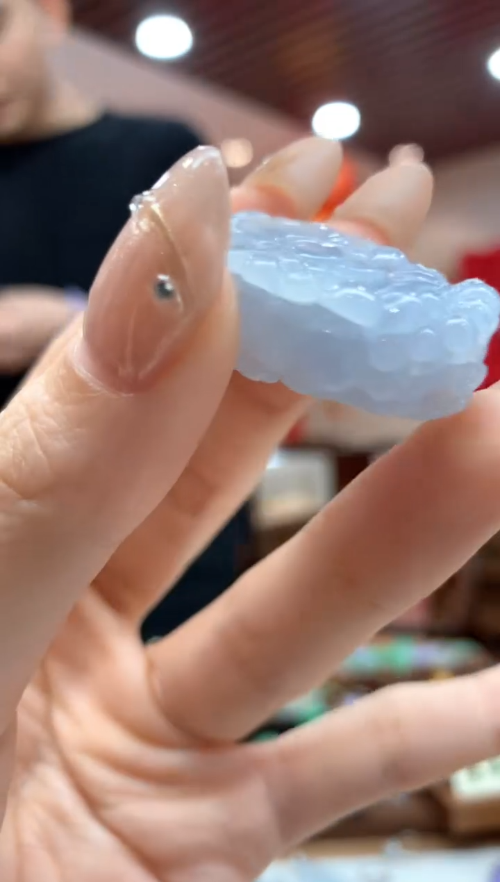 【闪购商品】翡翠吊坠(不含链)未镶嵌貔貅