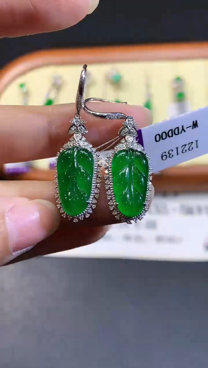 【闪购商品】翡翠耳饰18K金镶嵌YS122139