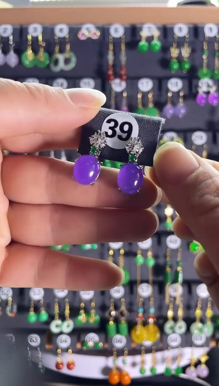 【闪购商品】翡翠耳饰银S925镶嵌39....