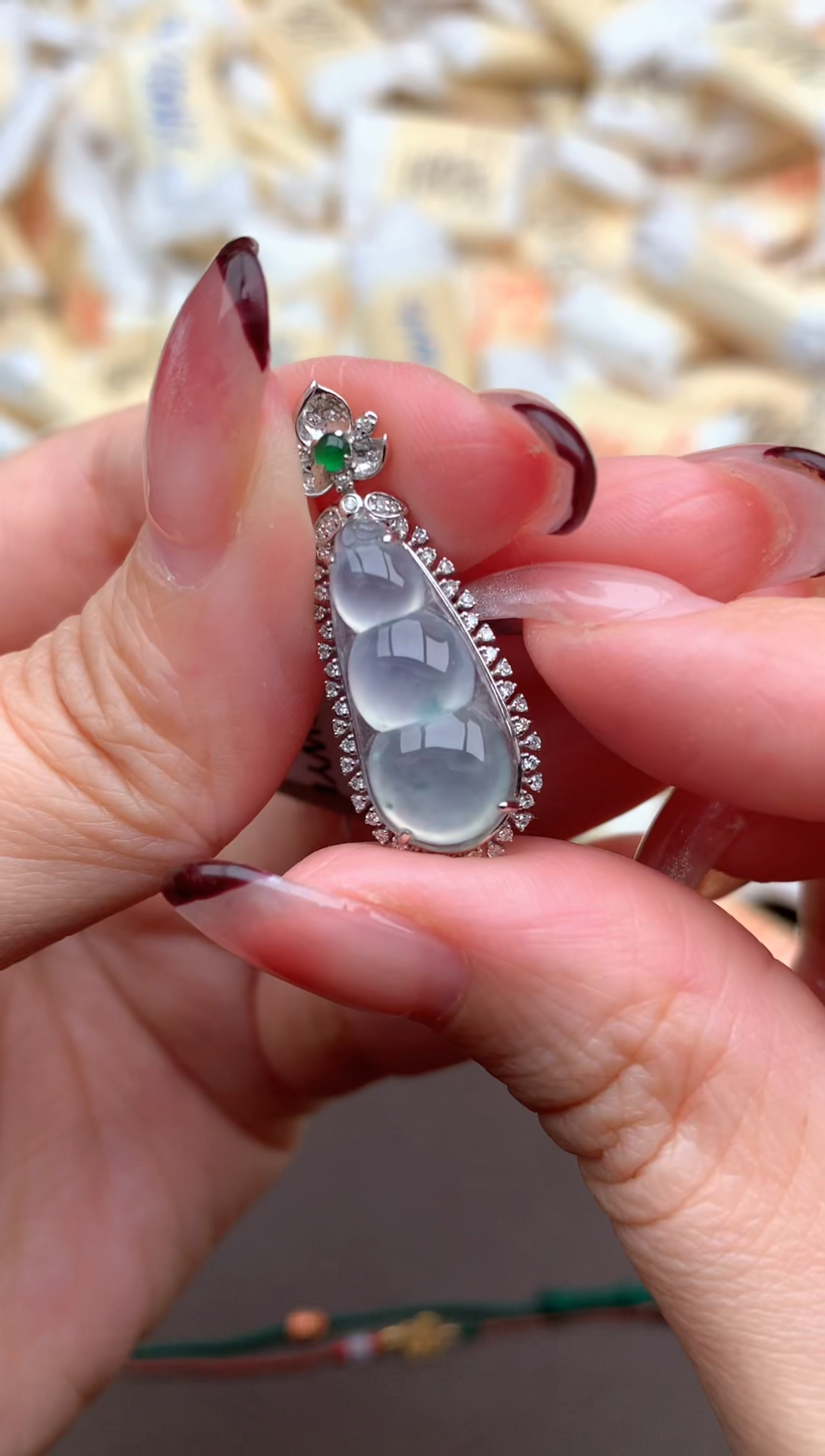 【闪购商品】翡翠挂件18K金镶嵌一