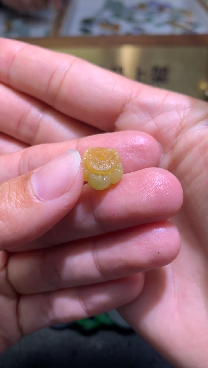 【闪购商品】定制翡翠未镶嵌毛货