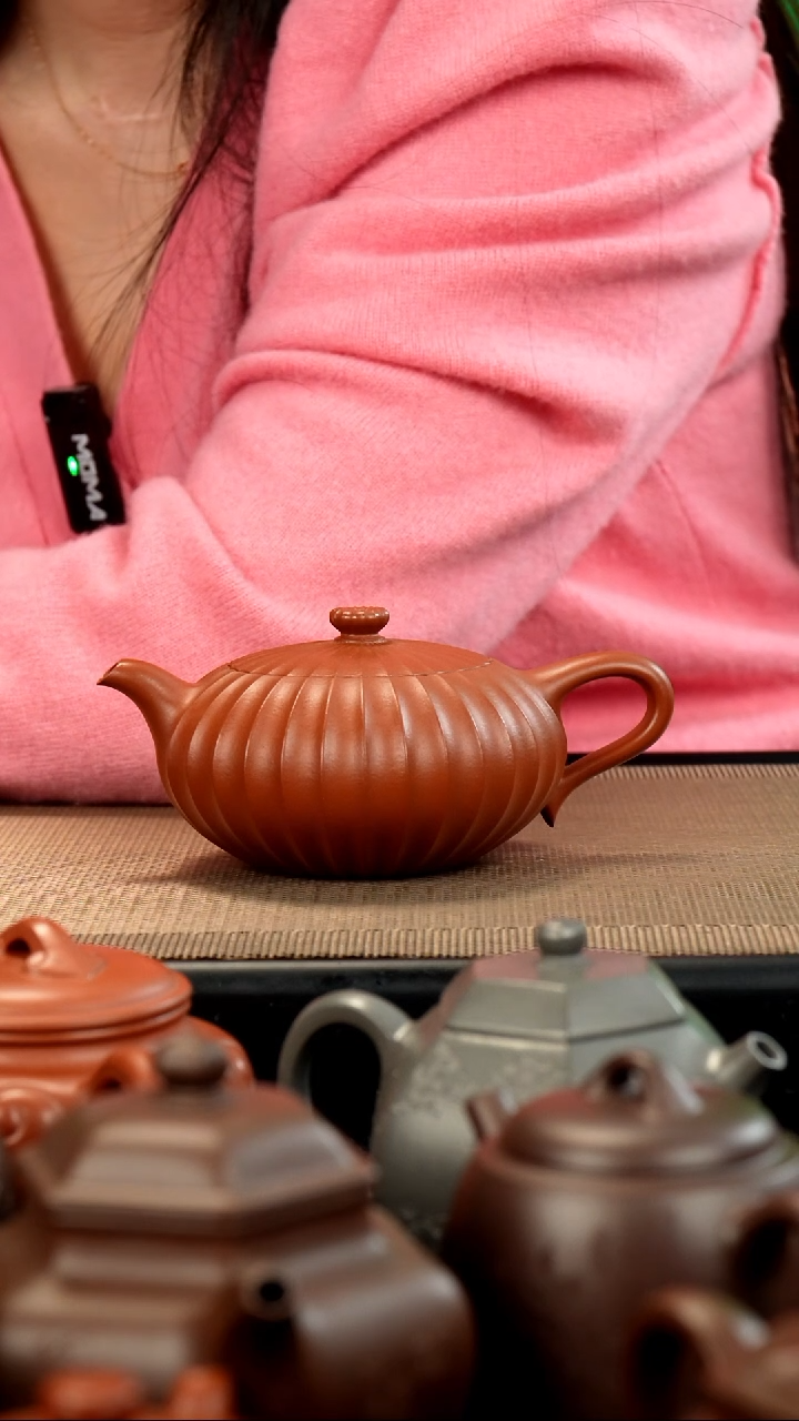 【闪购商品】紫砂茶壶朱泥禅意240