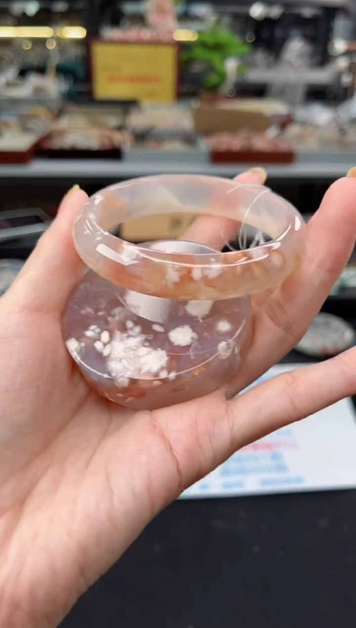 【闪购商品】石英质玉手镯未镶嵌58圈口（赠品镯心）6572272