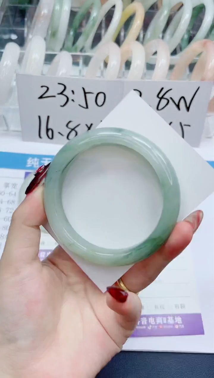 【闪购商品】石英质玉手镯未镶嵌202-60