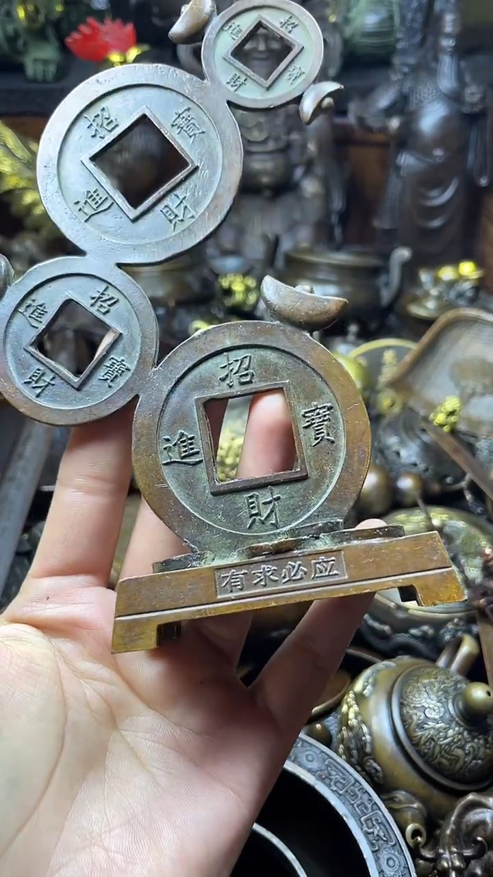 闪购链接，点击下单，有运费险，铜摆件