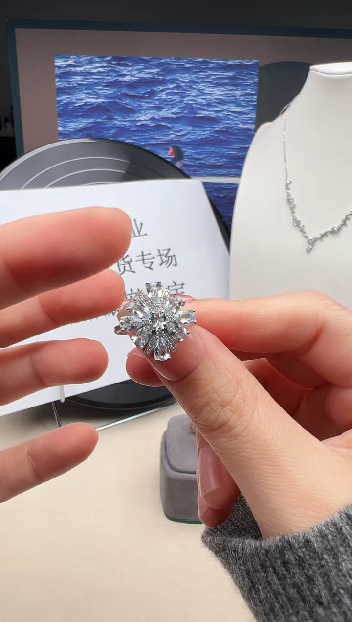 银S925镶嵌戒圈海蓝宝石31