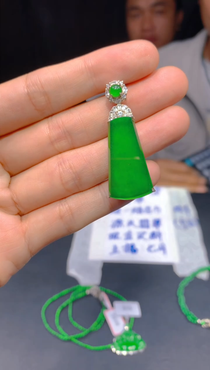 【闪购商品】定制翡翠未镶嵌177多样性发货（发其一）