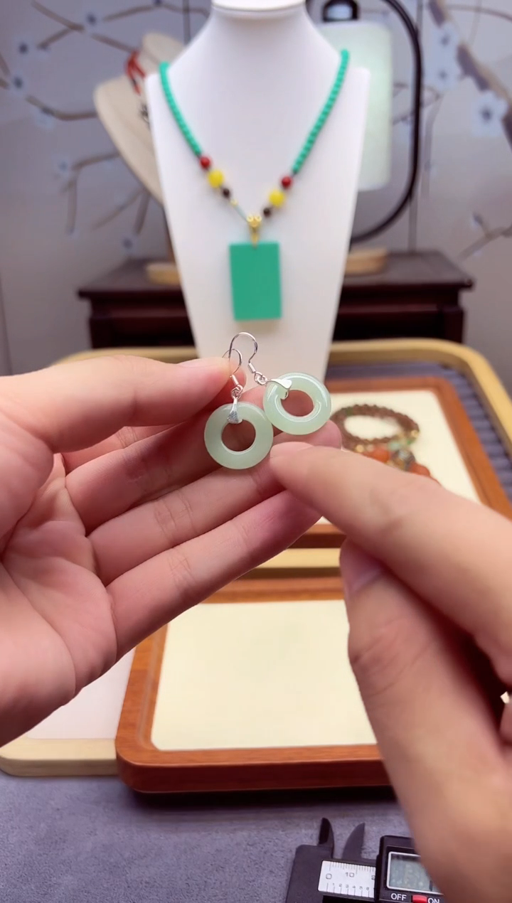 和田玉银S925镶嵌耳饰EEEEEEEEEE