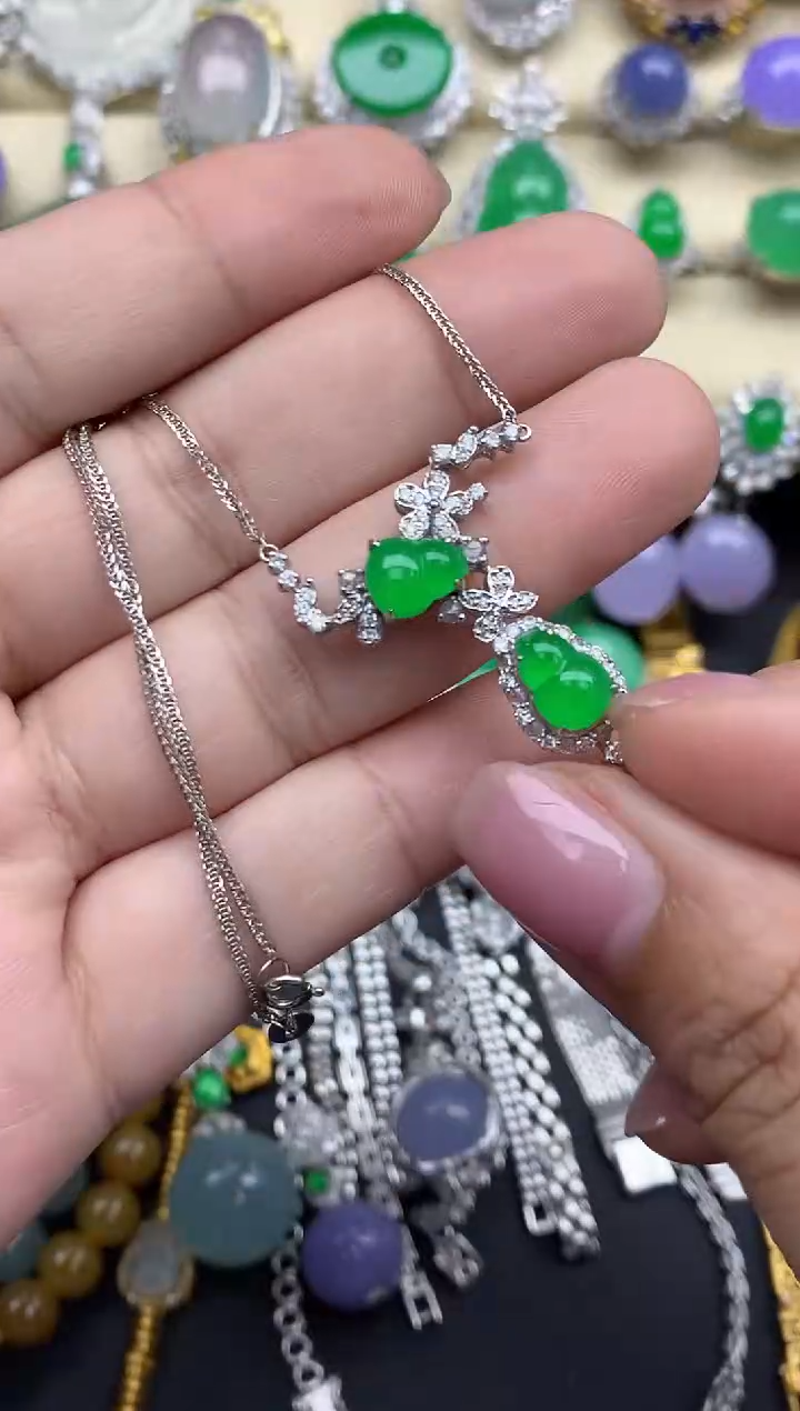 【闪购商品】翡翠颈饰18K金镶嵌216-中国好珍宝