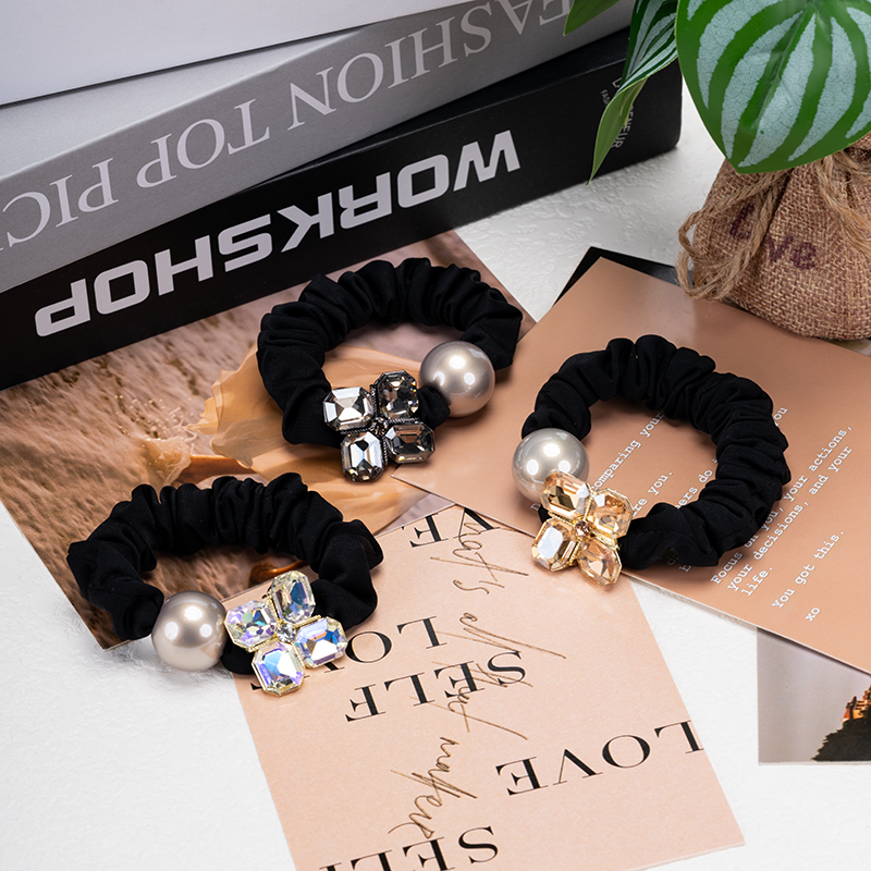 高端2025新款四叶花水晶大肠发圈女扎头发皮筋高弹力小头绳