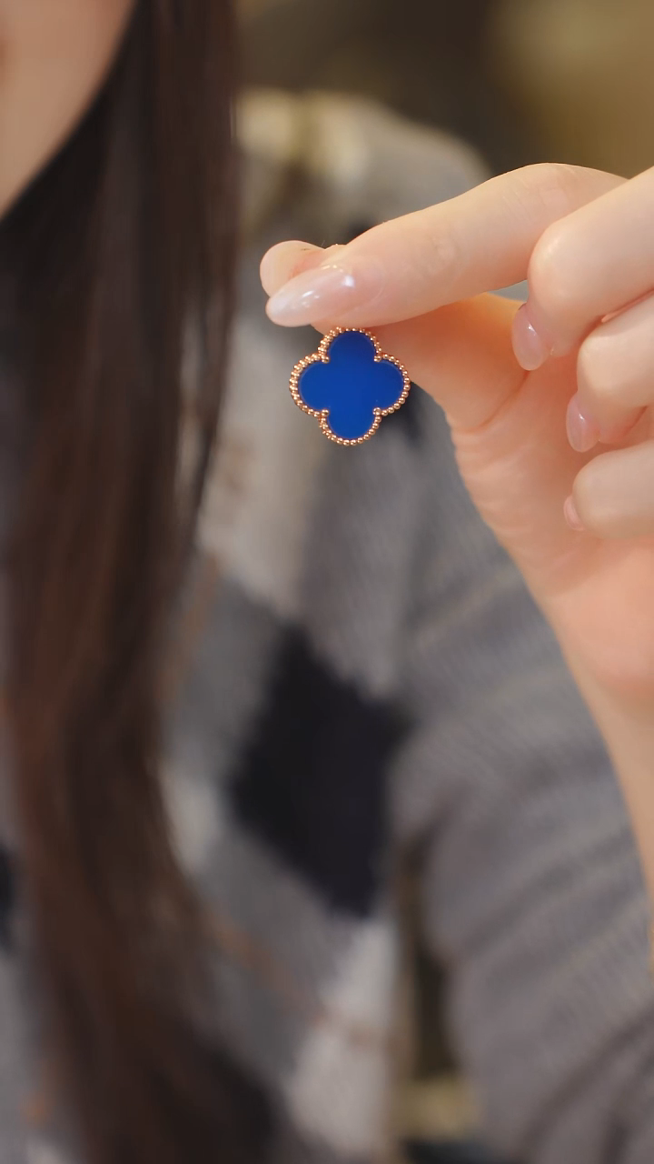 18K金镶嵌吊坠玛瑙/玉髓蓝花吊坠（不含链）