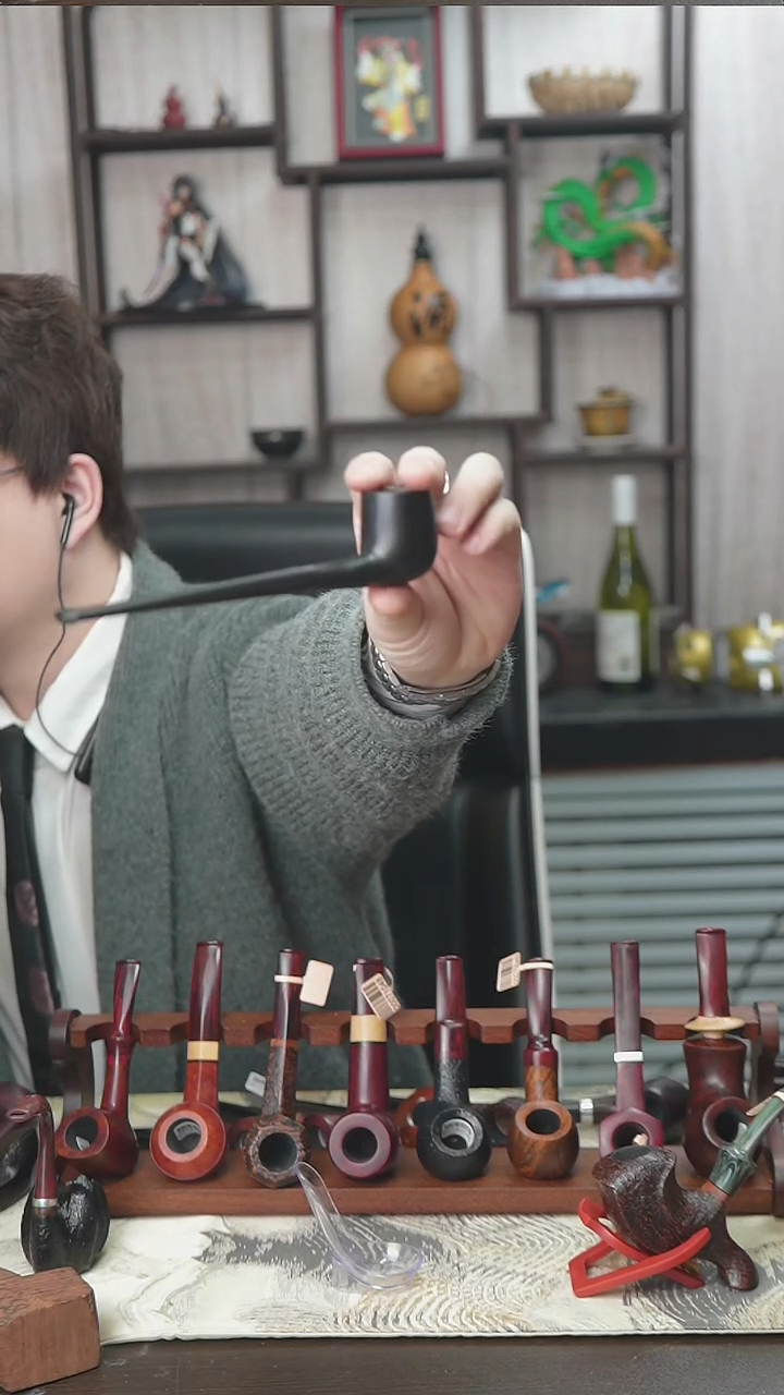 石楠木长杆撞球黑礼服