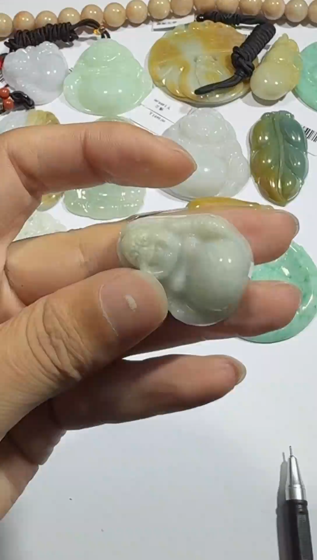 【闪购商品】翡翠颈饰未镶嵌00011704