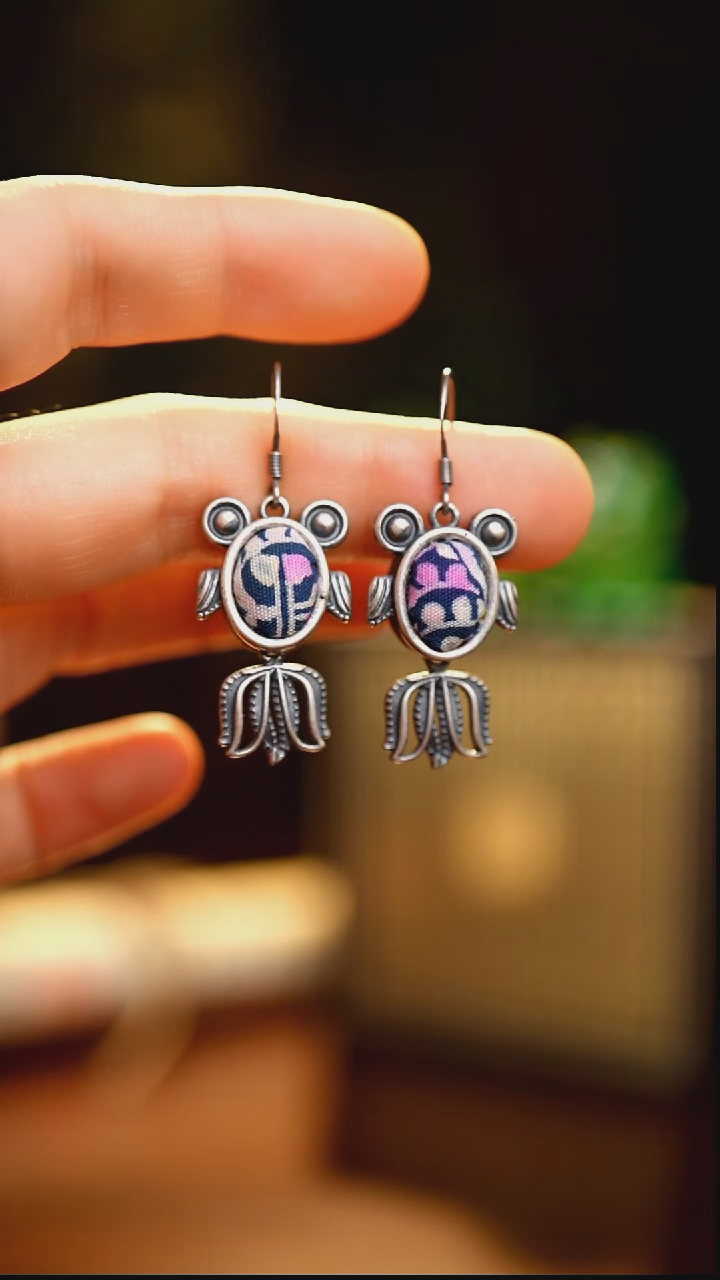 刺绣私人定制苗族手工Q405