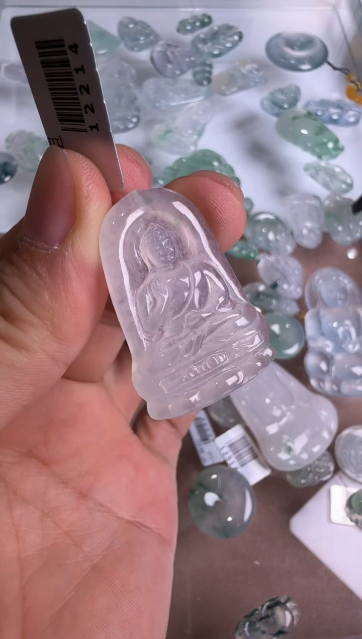 【闪购商品】翡翠吊坠(不含链)未镶嵌··