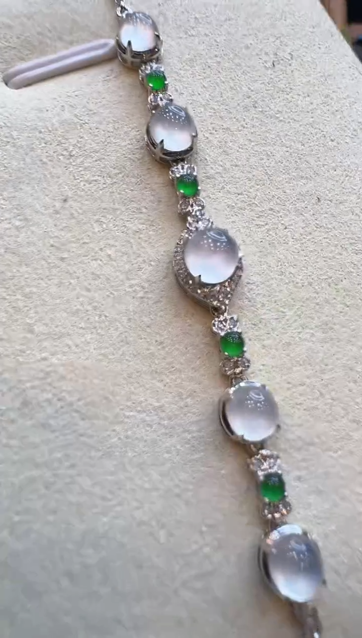 【闪购商品】翡翠手链18K金镶嵌多样性团购发一件