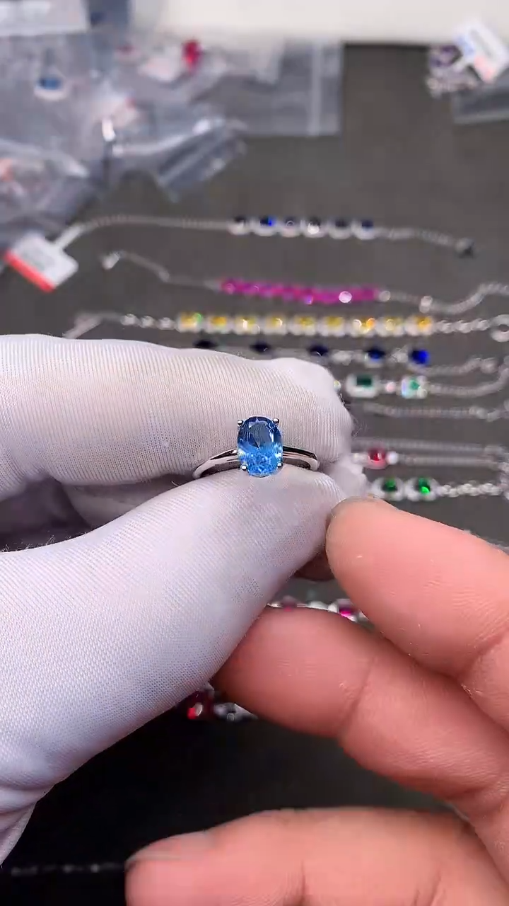 【闪购商品】海蓝宝石戒指银S925镶嵌......