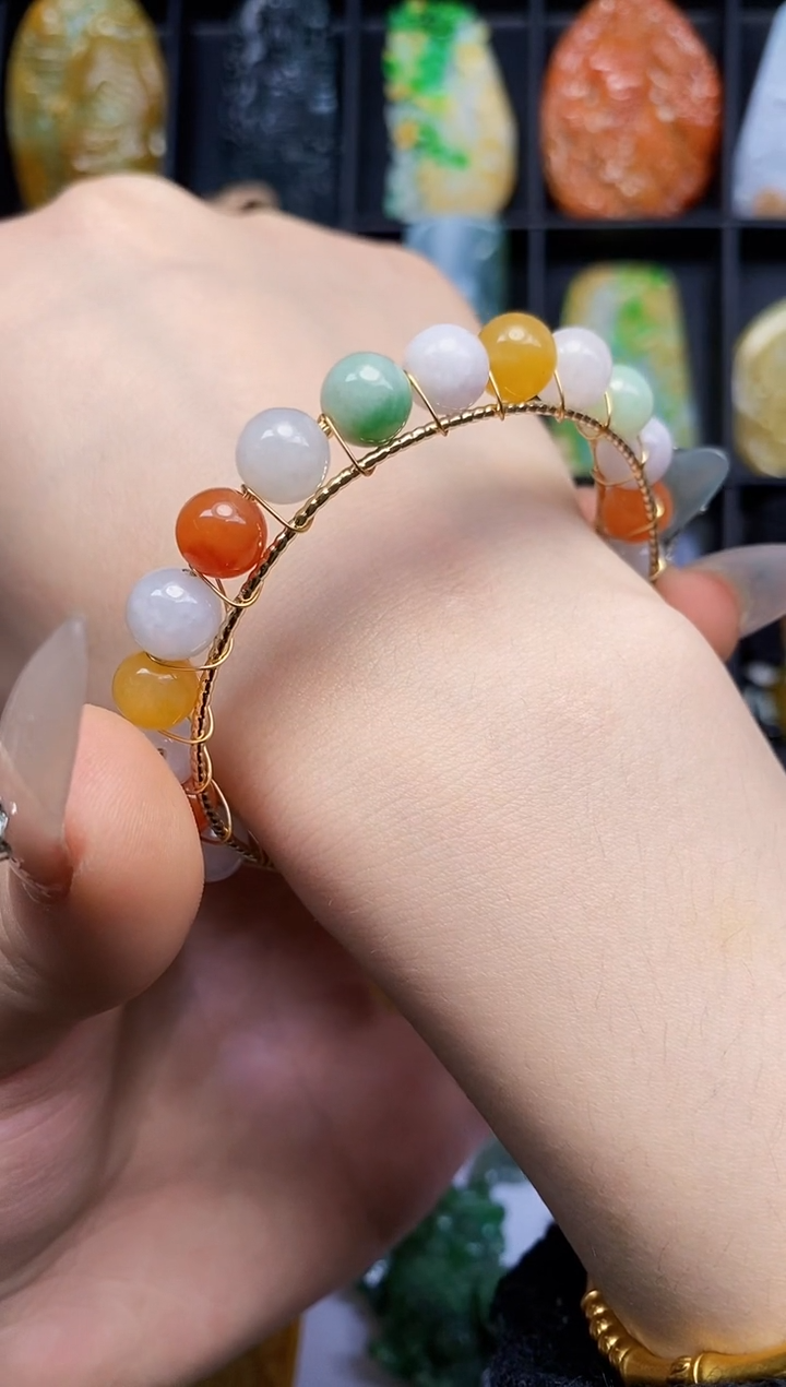 【闪购商品】翡翠颈饰未镶嵌A货翡翠