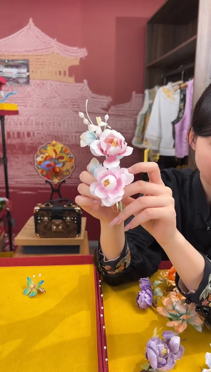 【闪购商品】刺绣非遗绒花（发饰）