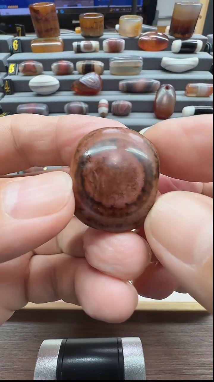 未镶嵌颈饰玛瑙/玉髓玛瑙