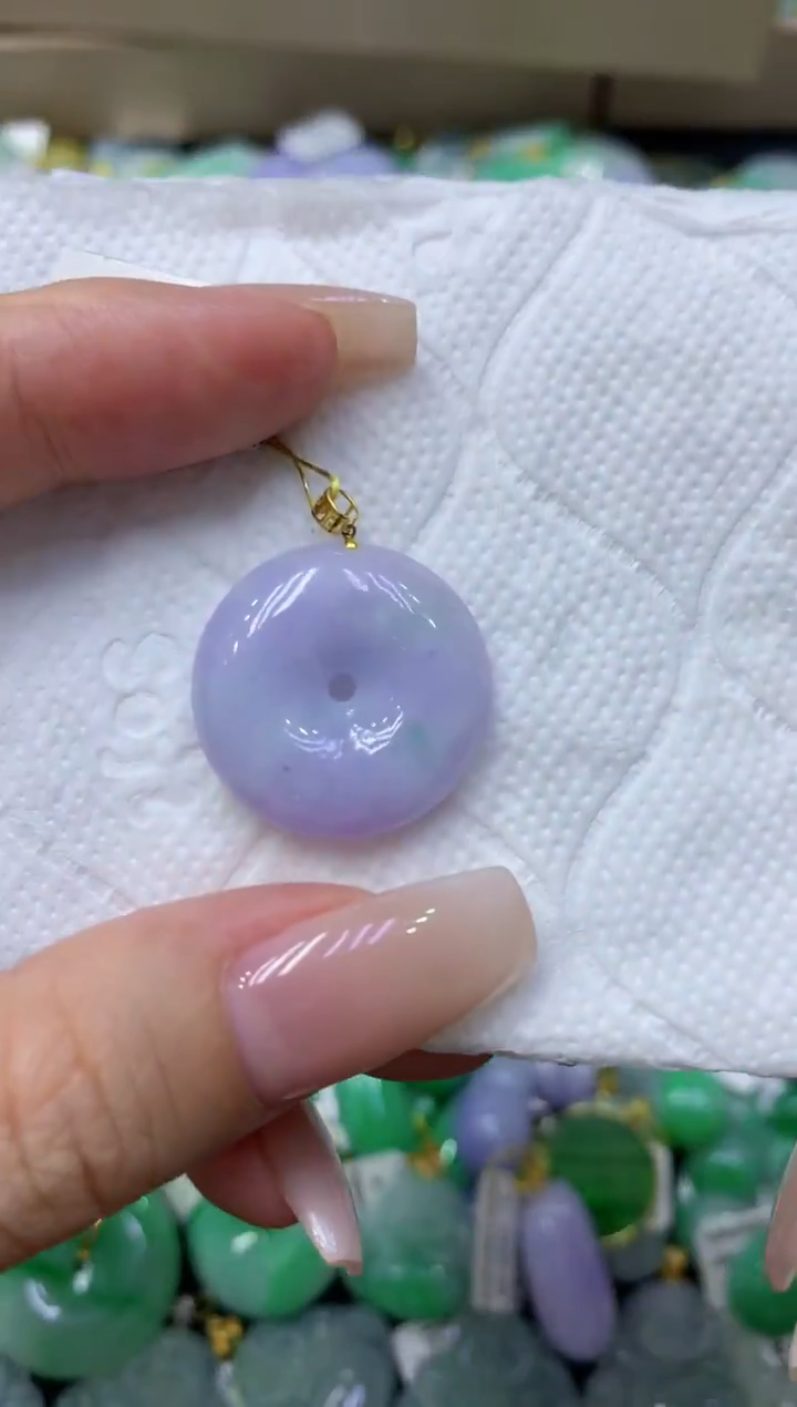 颈饰18K金镶嵌翡翠天然缅甸翡翠A货