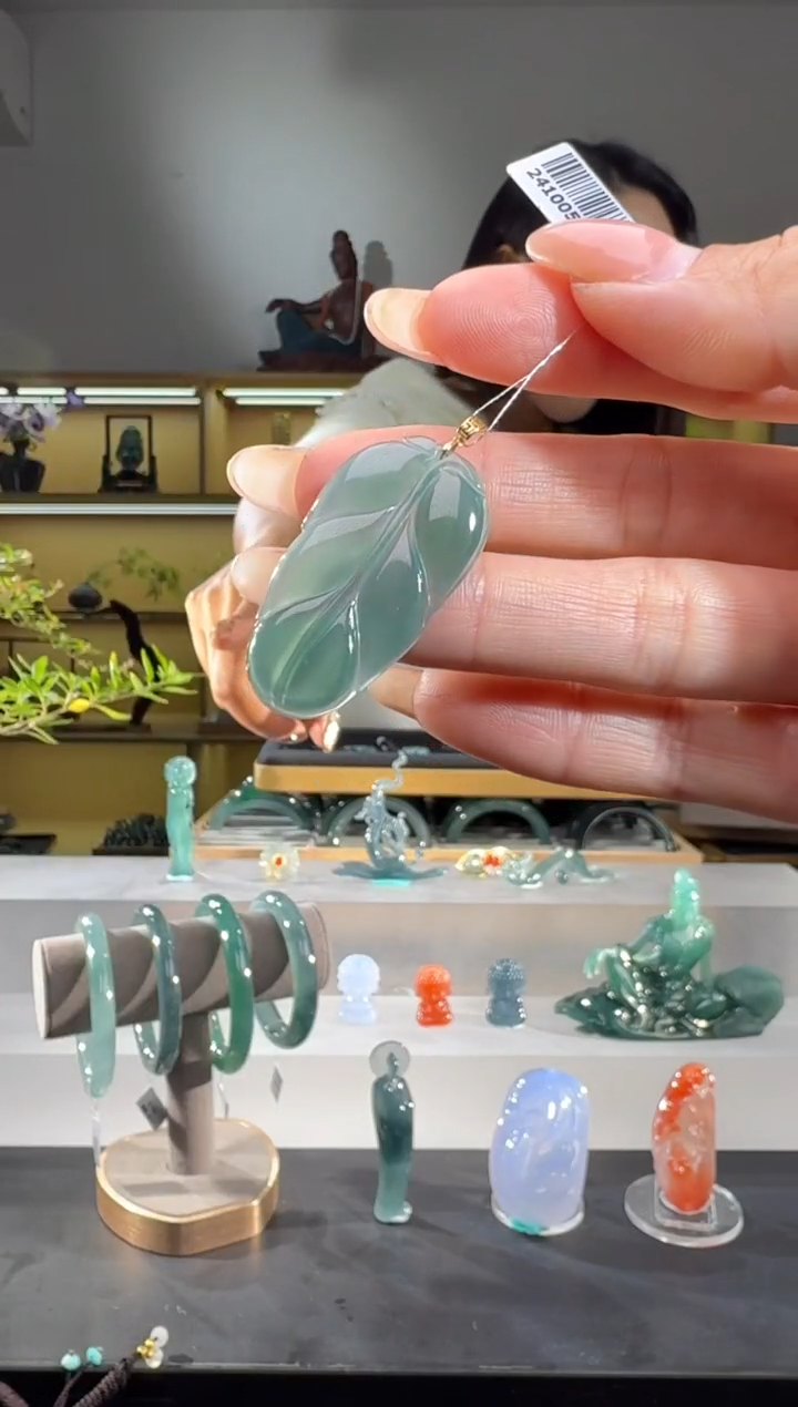 吊坠(不含链)未镶嵌翡翠叶子