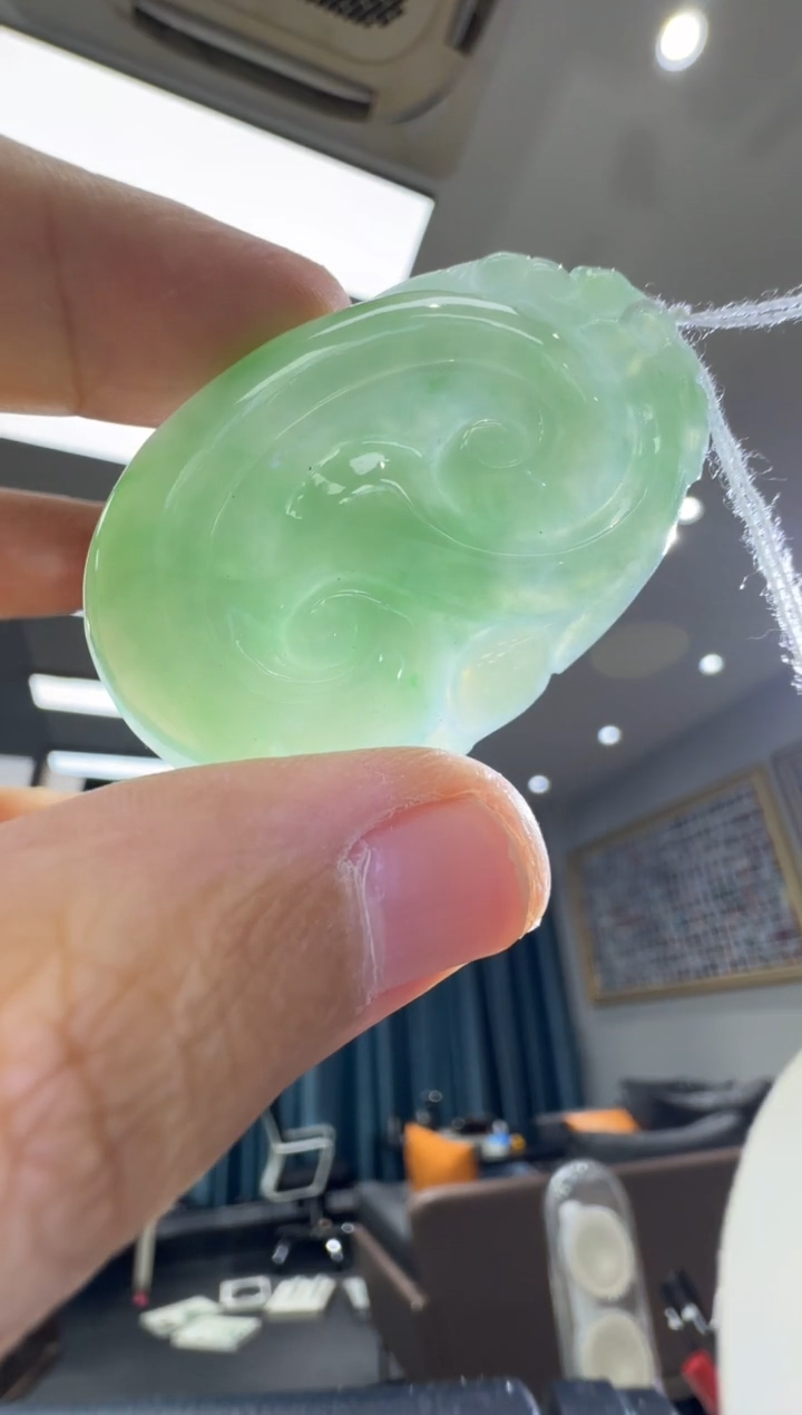 颈饰未镶嵌翡翠天然翡翠A货孤品一件