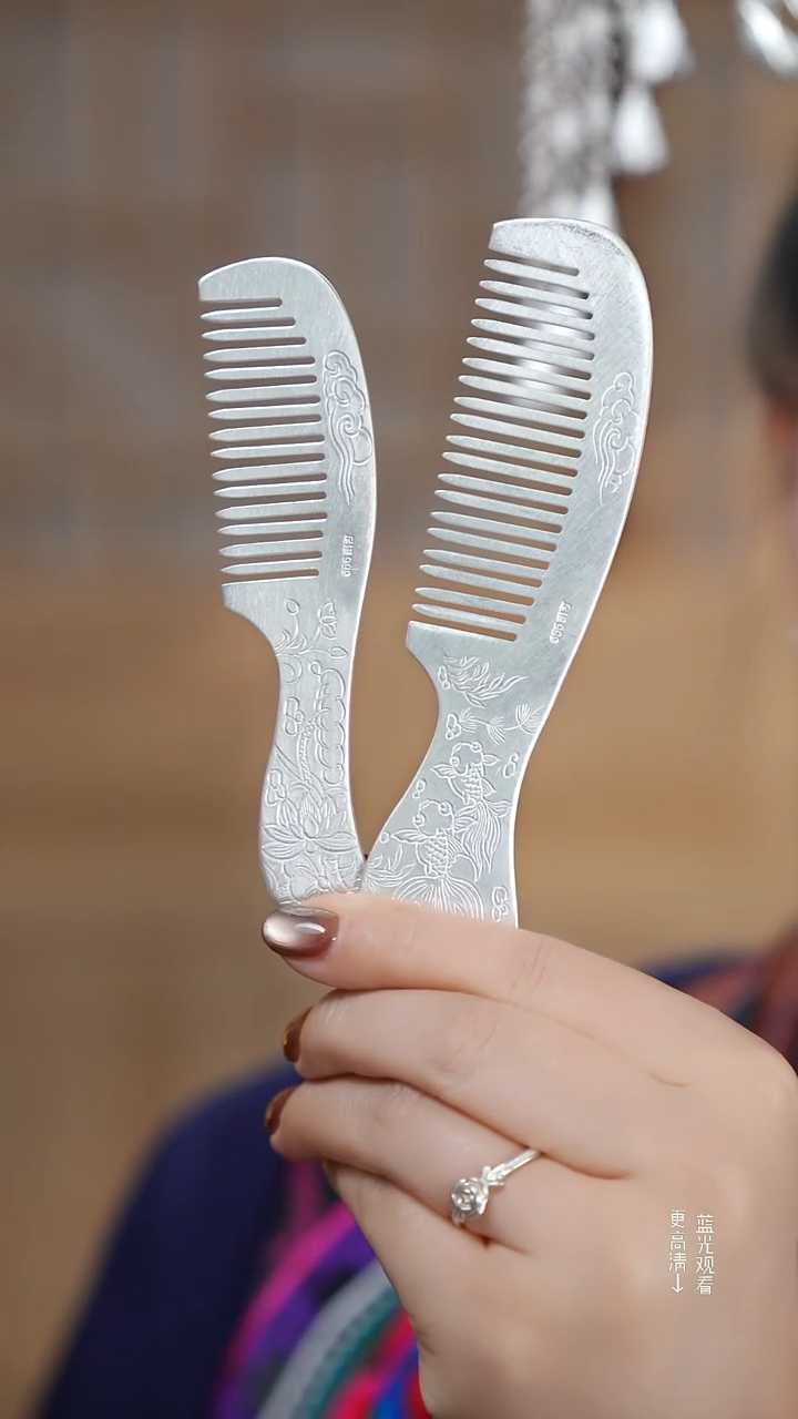 珐琅足银999两把银梳子