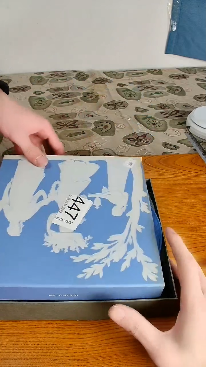 瓷片皇**瑄小淼海外陶瓷工艺品
