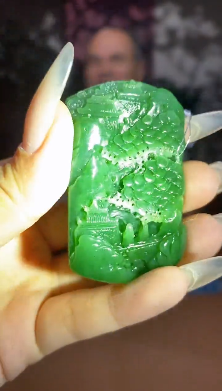 和田玉未镶嵌颈饰A814