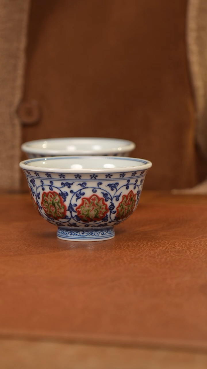 【闪购商品】杯和然窑青花釉里红缠枝莲压手杯