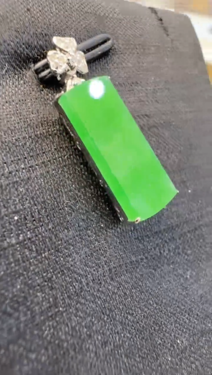 【闪购商品】翡翠吊坠(不含链)18K金镶嵌多样性团购发一件