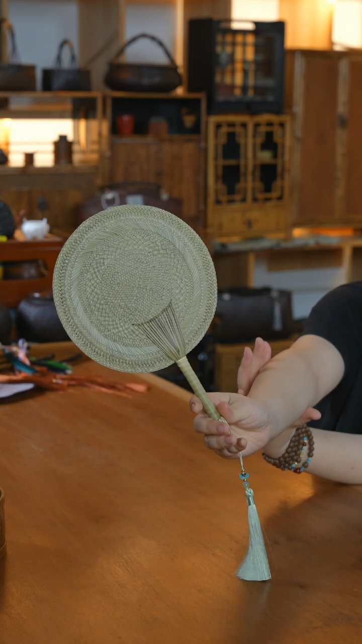 竹竹精致草编扇 扇子