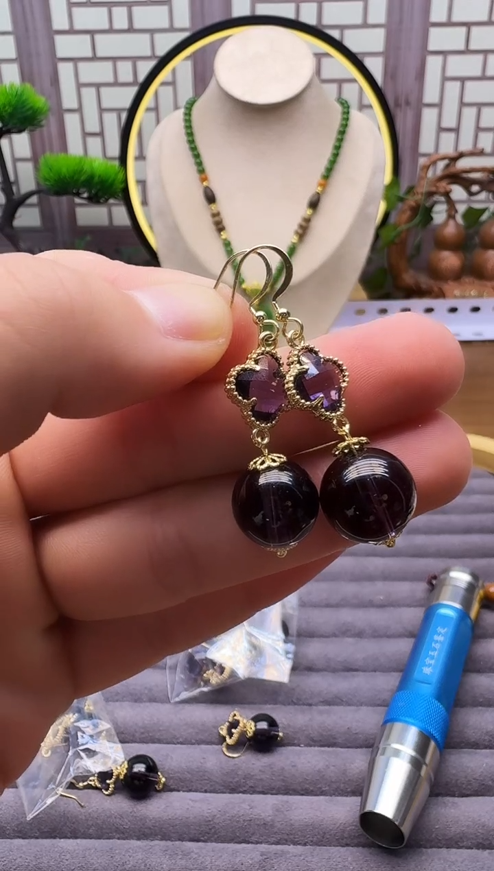 14K金镶嵌耳饰紫晶E63      