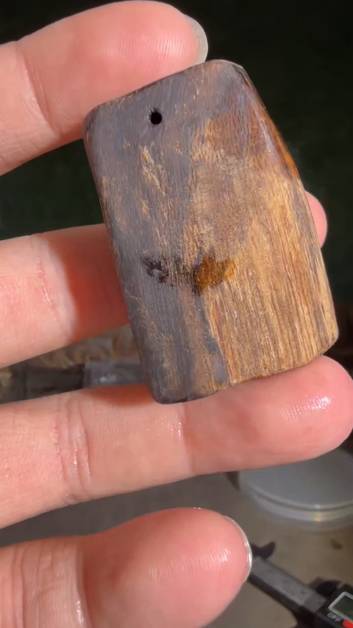 沉香吊坠多样性发一