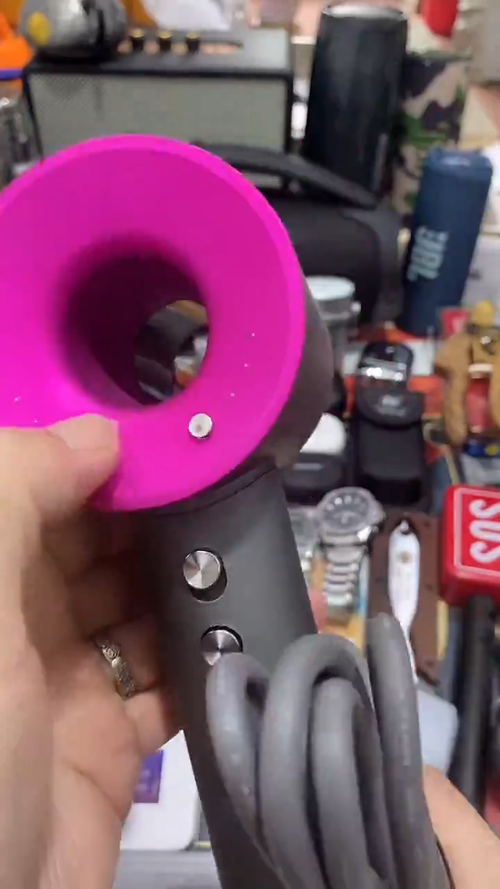 瓷片闪购商品  如图所示