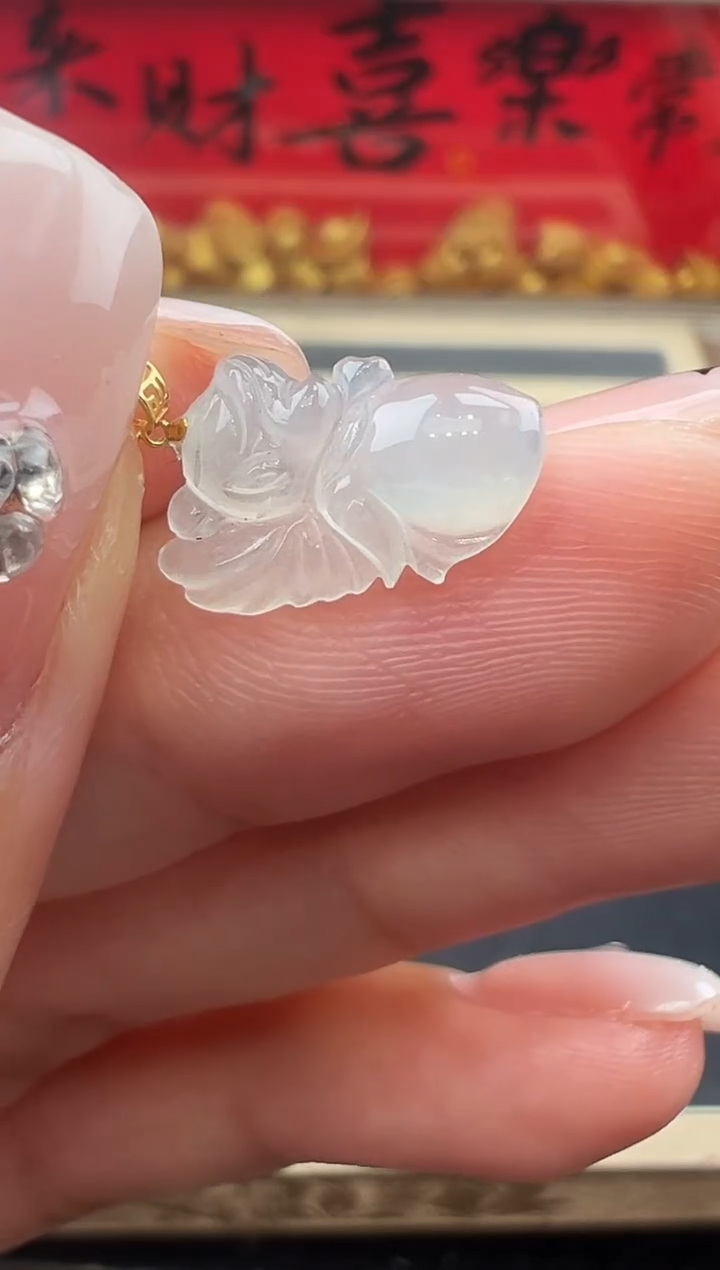 吊坠(不含链)18K金镶嵌翡翠仙女多样性发货其一