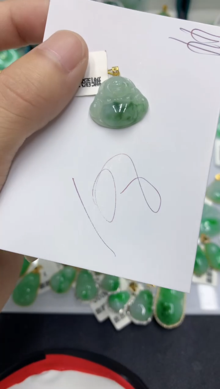 【闪购商品】翡翠颈饰18K金镶嵌翡翠