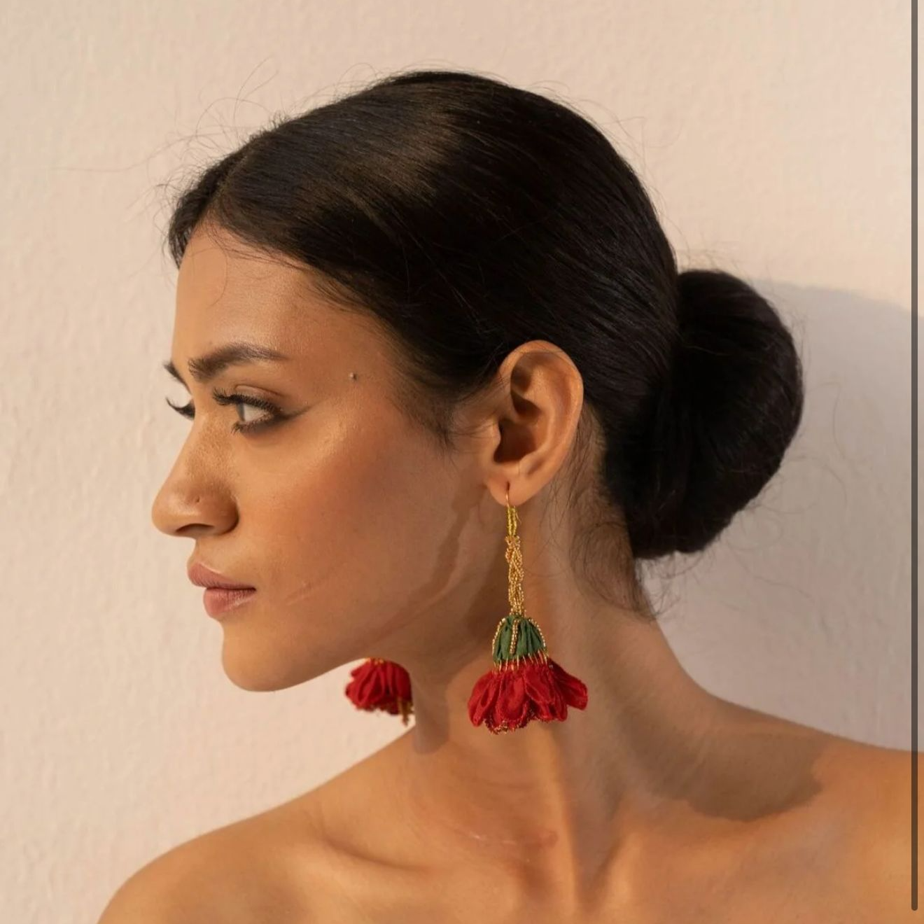 铜合金布艺耳饰 巴基斯坦游牧日记长款红花耳环ins时尚设计