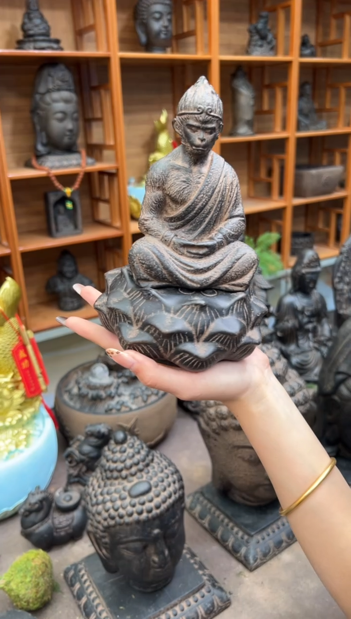 陶土行者悟空+莲蓬实心底座