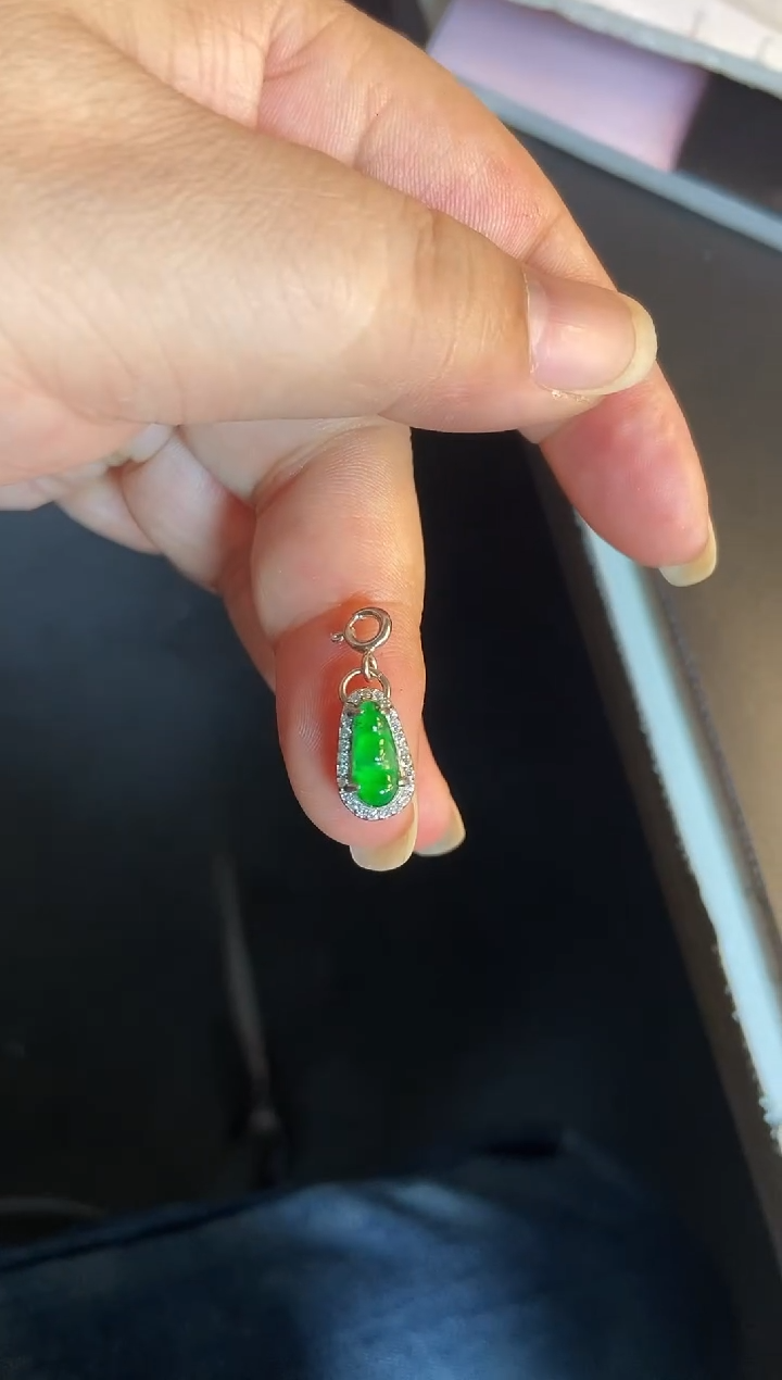 吊坠(不含链)银S925镶嵌翡翠1