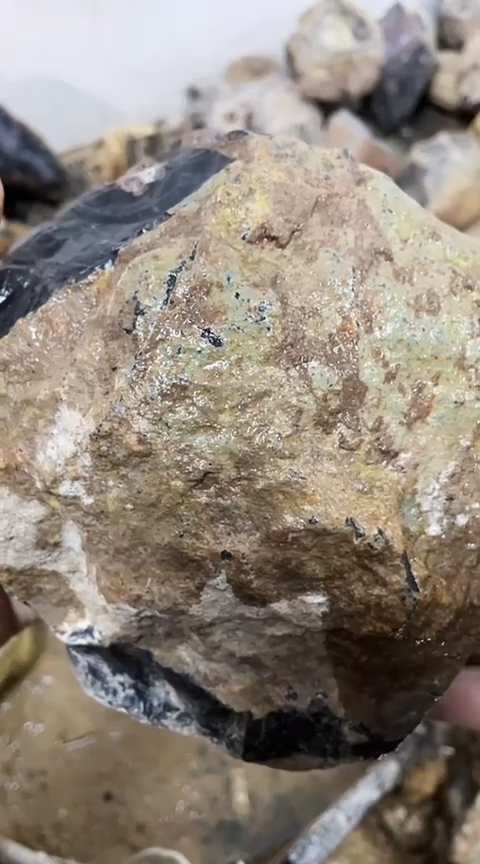 定制玛瑙诚*原石700923