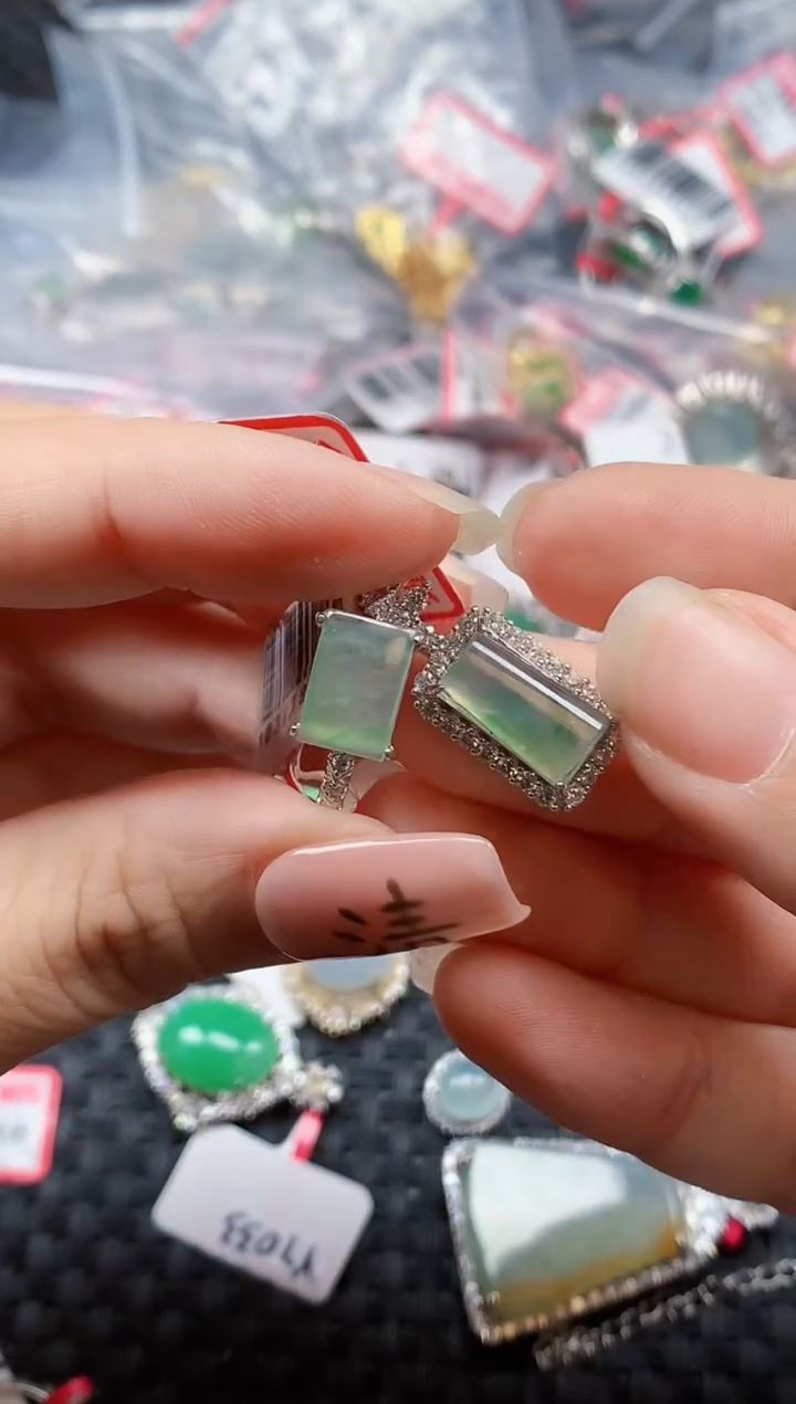 银S925镶嵌戒指翡翠天然A货缅甸翡翠