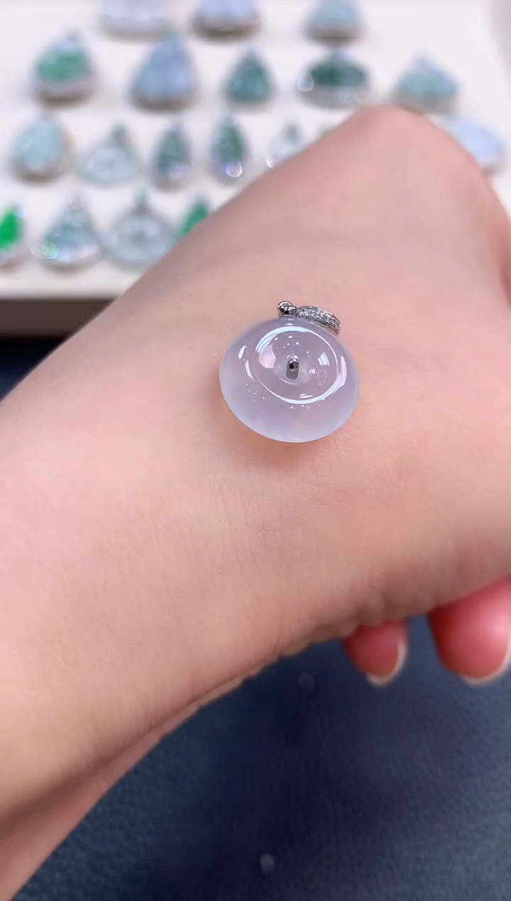 【闪购商品】翡翠吊坠(不含链)18K金镶嵌b5       