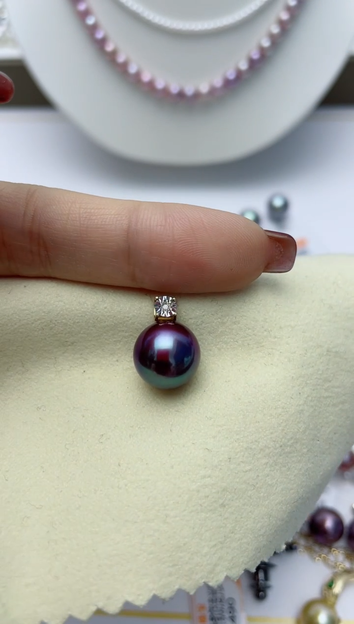 【闪购商品】淡水珍珠颈饰18K金镶嵌W117