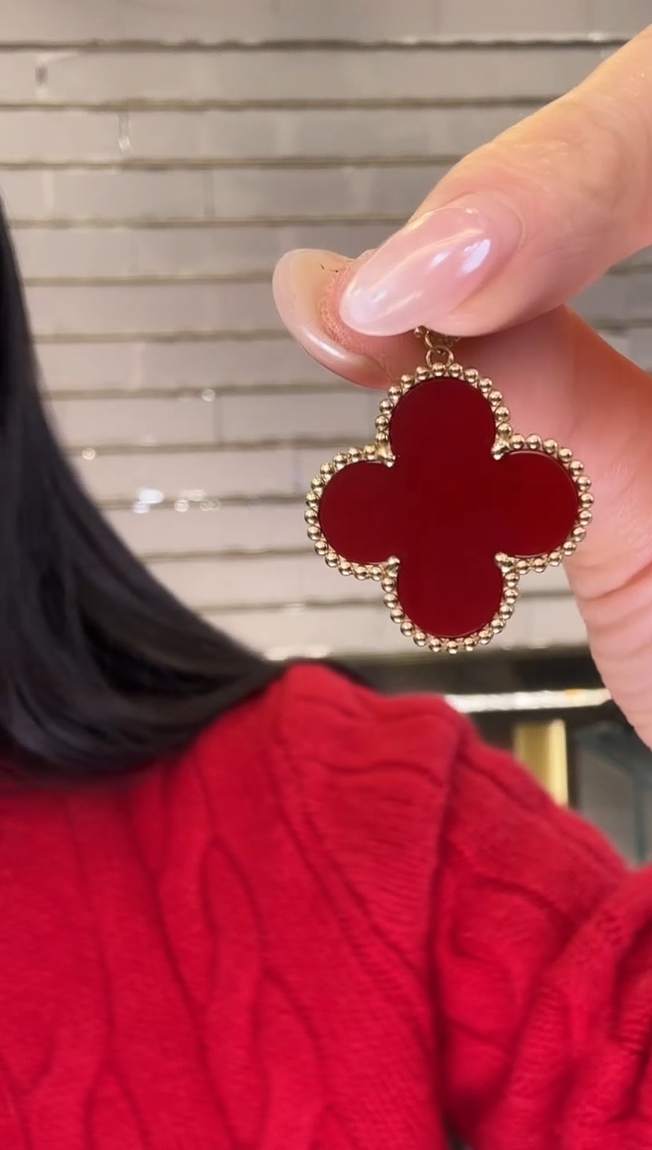 18K金镶嵌吊坠玛瑙/玉髓26mm红花吊坠（不含链）